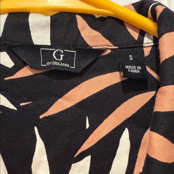 G by Giuliana Black and Tan Leaf Print Jumpsuit - Picture 3 of 9